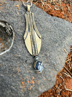Record Keeper Saphire Vessel Amulet
