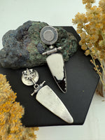 Sun Rise Post Daggers