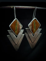 Royston Ribbon Daggers (#1)